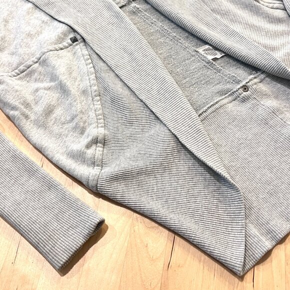 Wilfred Aritzia Diderot Cocoon Shawl Cardigan Sweater XXS XS Grey Silver Studs - Picture 5 of 10